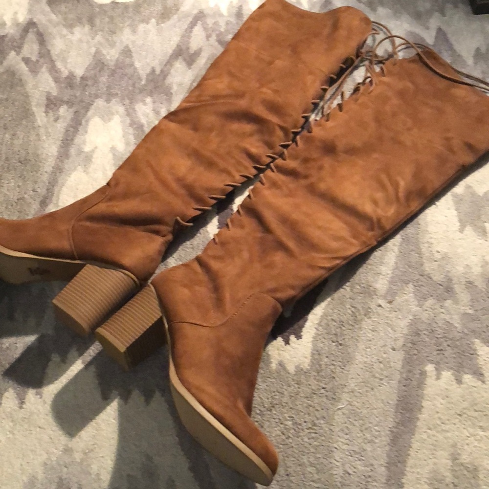 NWOT SODA Vegan Suede Boots
